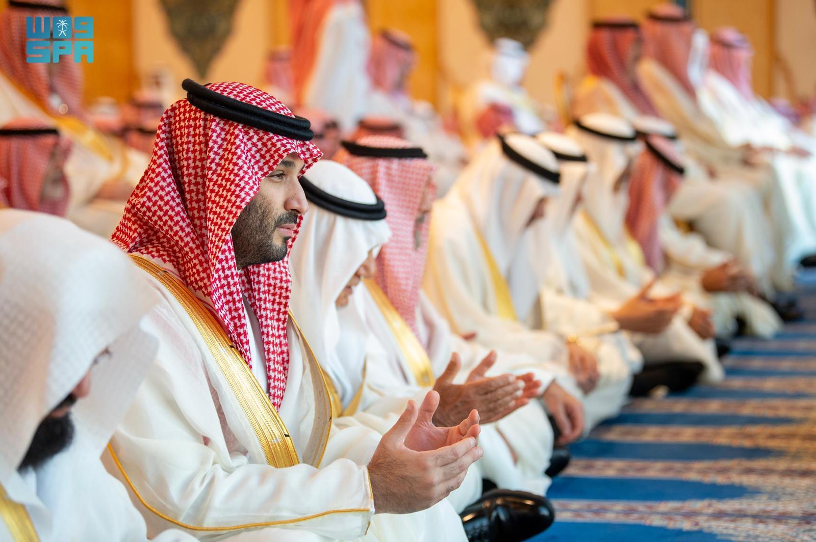 HRH Crown Prince Performs Eid Al-Fitr Prayer at Grand Mosque, Receives ...